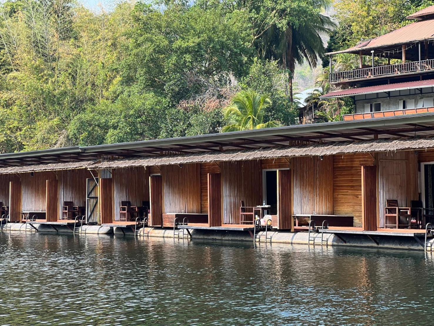 The Hub Erawan Resort Чонг-Садао Экстерьер фото