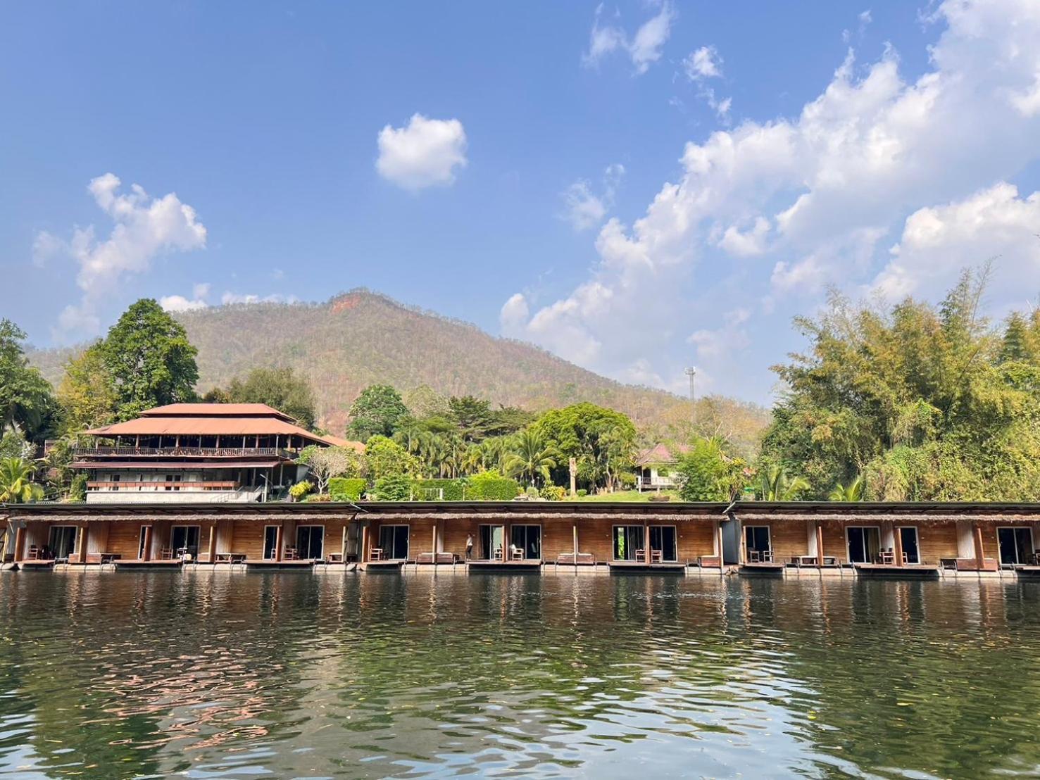 The Hub Erawan Resort Чонг-Садао Экстерьер фото